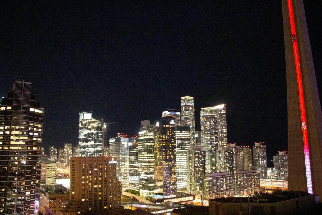 Downtown High-Rise Condo- Cn Tower View Toronto Dış mekan fotoğraf